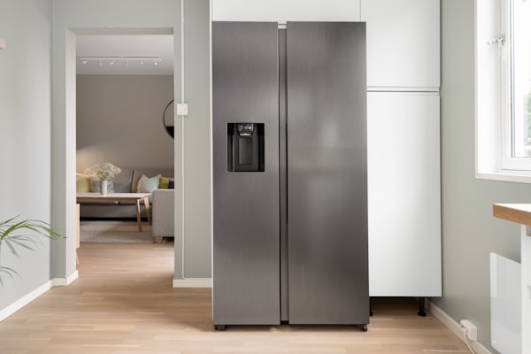 Refrigerator repair